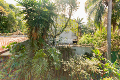 Image 43 - 899672