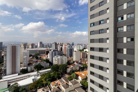 Image 34 - 899693