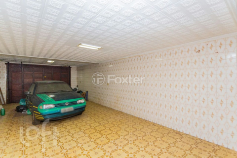 Image 70 - 899768