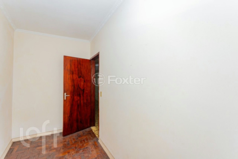 Image 80 - 899768
