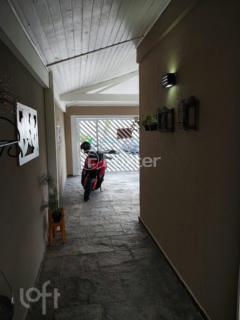 Image 31 - 899832