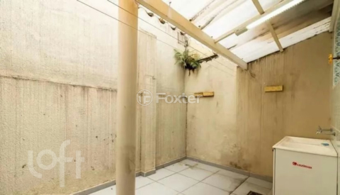 Image 7 - 899942