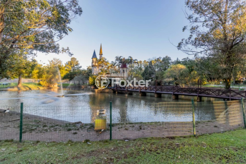 Image 3 - 899951