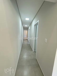 Image 7 - 900008