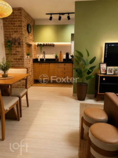 Image 1 - 900015