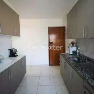 Image 7 - 900121