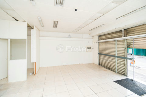 Image 3 - 900420