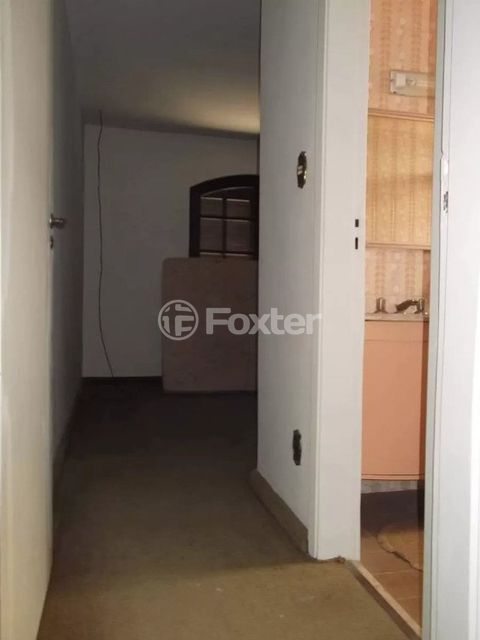 Image 4 - 900510