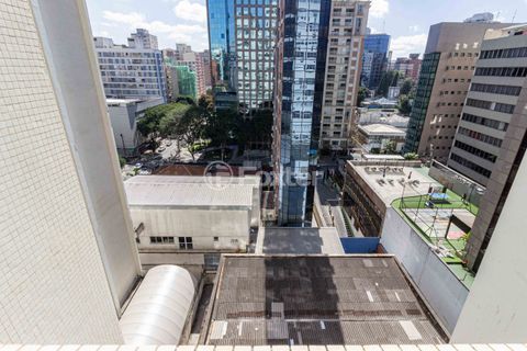 Image 9 - 900513