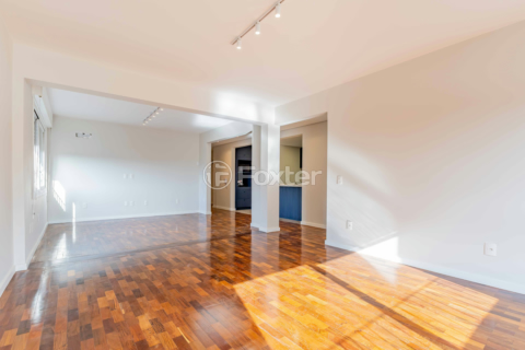 Image 4 - 900633