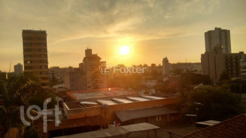 Image 17 - 900648