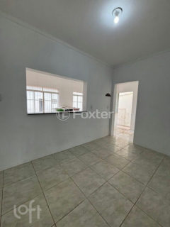 Image 11 - 900692