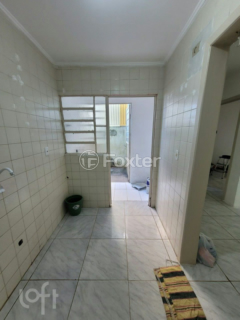Image 1 - 900742