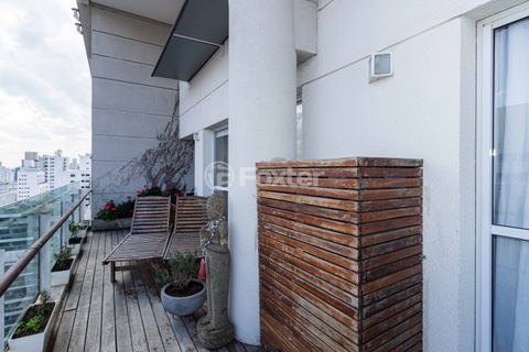 Image 18 - 900891