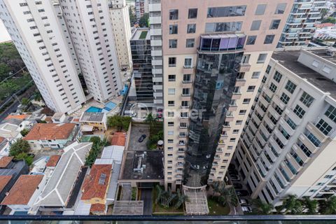 Image 24 - 900891