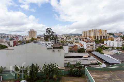 Image 16 - 900921