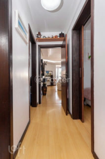 Image 32 - 901504