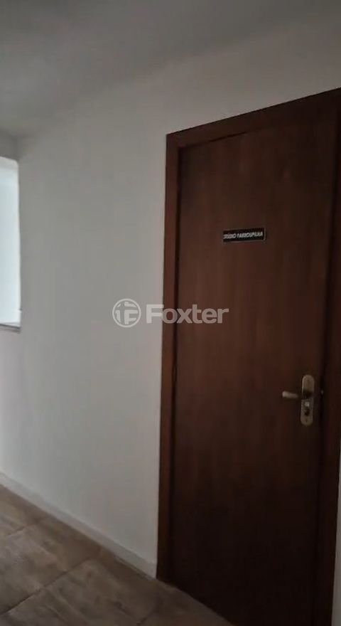 Image 5 - 902278