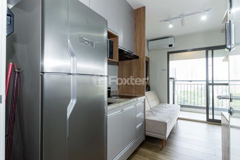 Image 9 - 903384