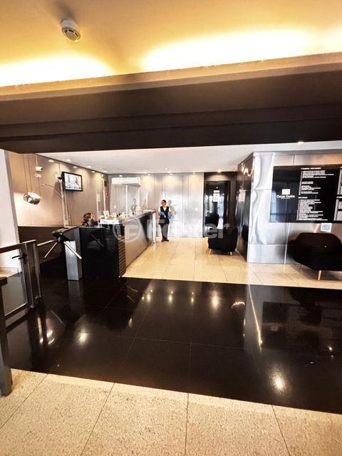 Image 31 - 903513