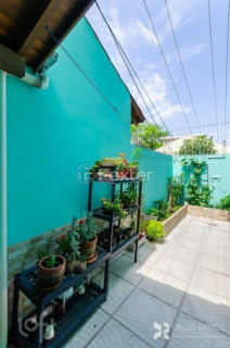 Image 31 - 904082