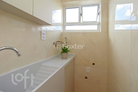 Image 4 - 904492