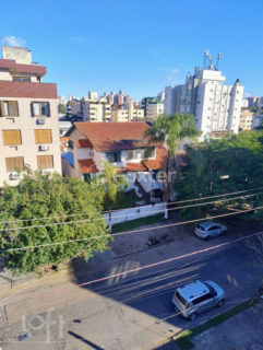Image 21 - 905045