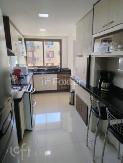 Image 32 - 905045