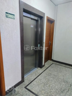 Image 37 - 905045