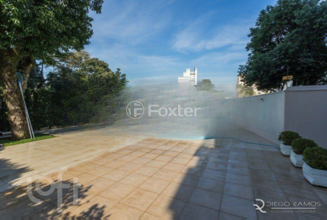 Image 19 - 905186