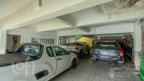 Image 32 - 905290