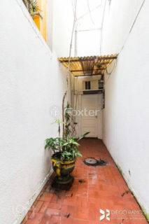 Image 61 - 905644