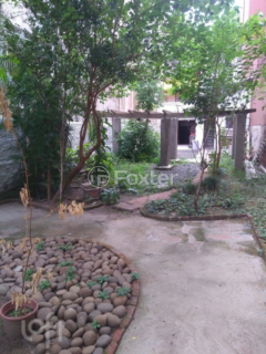 Image 8 - 906077