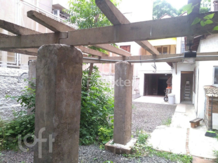 Image 2 - 906077