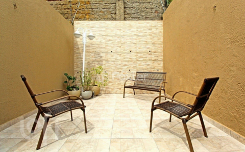 Image 3 - 906185