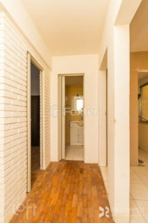 Image 8 - 906522