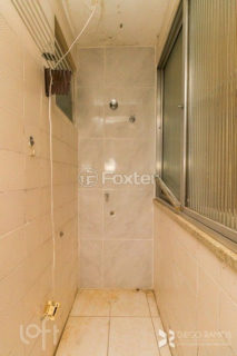 Image 7 - 906522