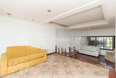 Image 7 - 906824