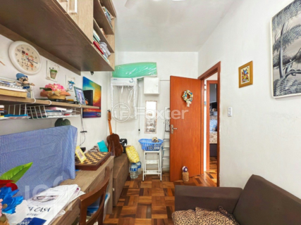 Image 31 - 908395