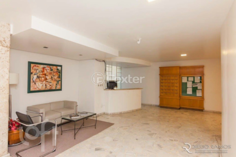 Image 38 - 908976