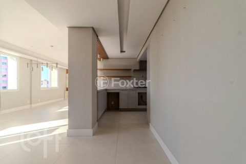 Image 14 - 908976
