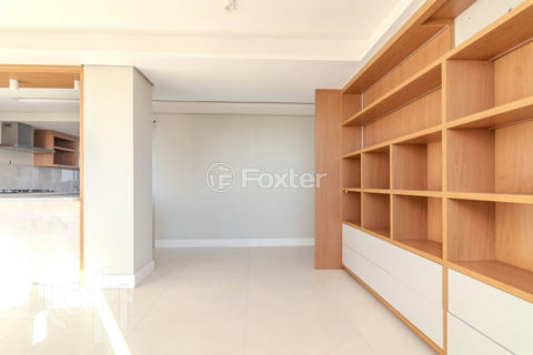 Image 7 - 908976