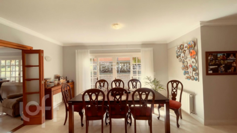 Image 36 - 909297