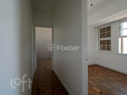 Image 7 - 910777