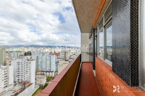 Image 43 - 912077