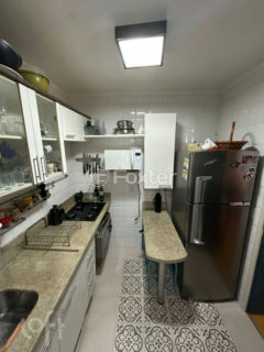 Image 4 - 912156