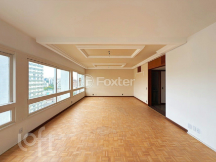 Image 4 - 913206