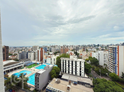 Image 38 - 913206