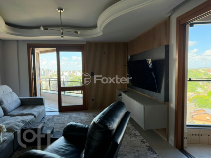 Image 4 - 913516