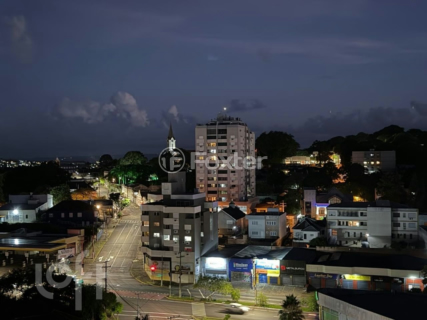 Image 39 - 913516